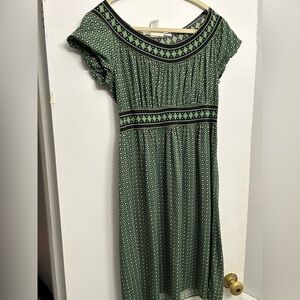 Max Studio Black and Green Geometric Dress